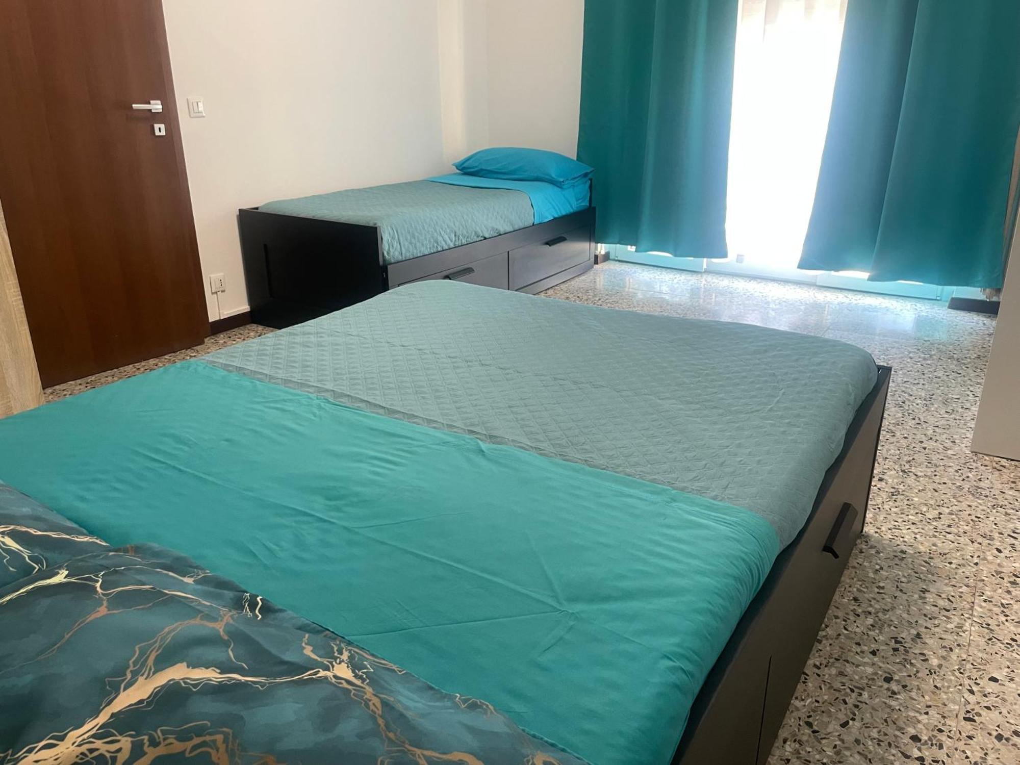 Aeroporto Room Azzano San Paolo Exteriér fotografie